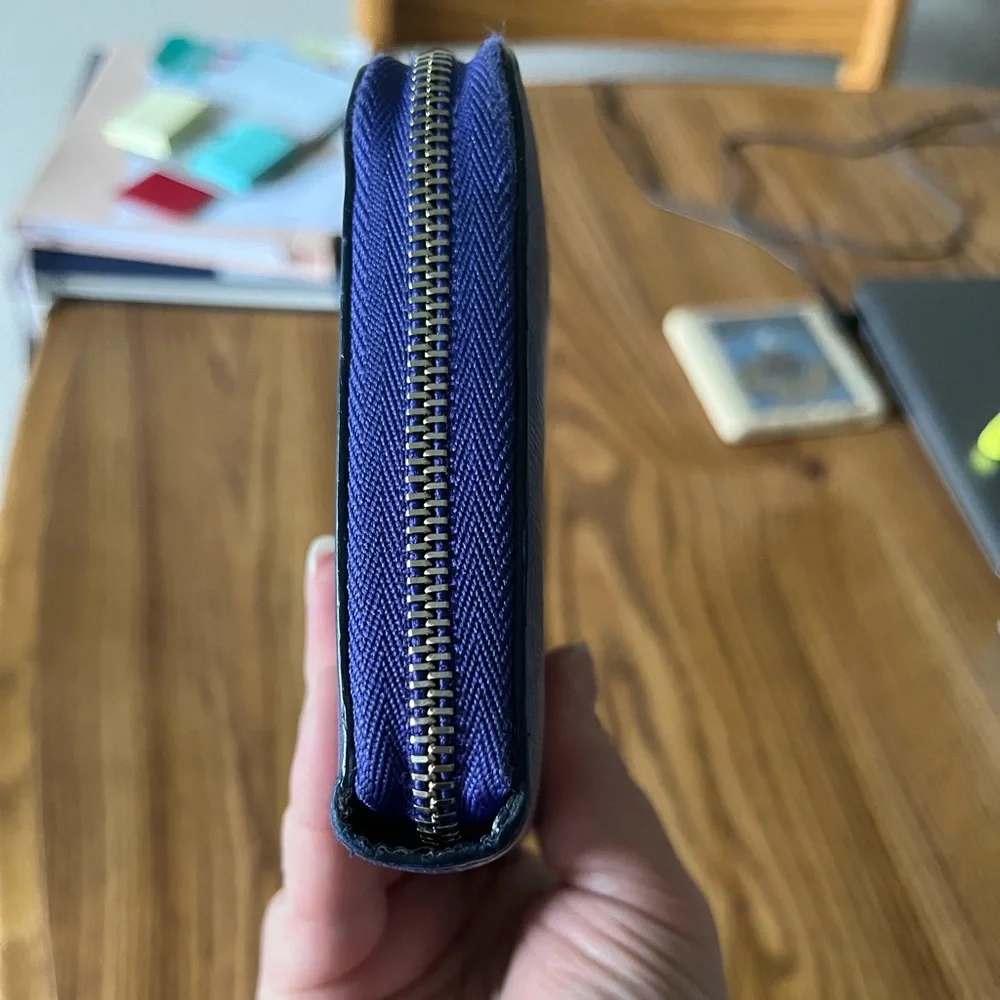 Giorgio Armani Blue Wallet - Picture 10 of 14